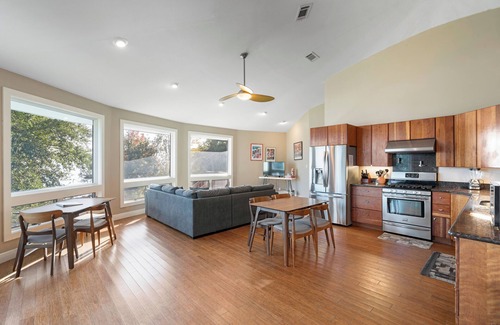 Gulf Breeze House | Soundside Serenity - Pet Friendly!