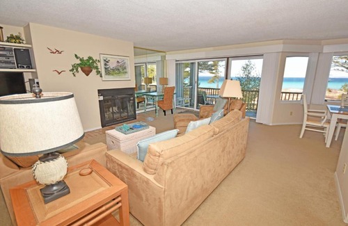 Glen Arbor Apartment | South Beach 24