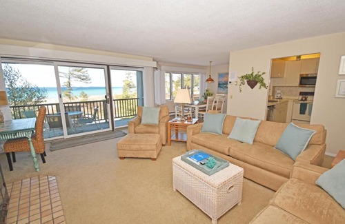 Glen Arbor Apartment | South Beach 24