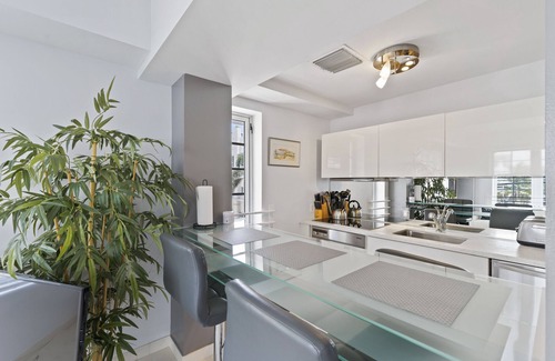 South Beach Condo | South Beach, Perfect Apartment, Oceanfront Building, Walk to Everything!