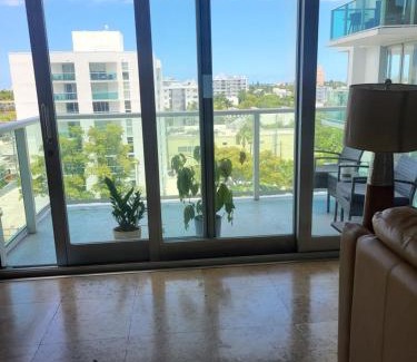 West Avenue Apartment | South beach Studio Apartment in luxury building