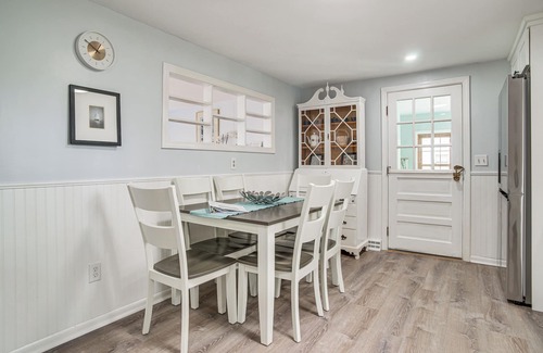 South Dennis Cottage | South Dennis Vacation Rental ~ 5 Mi to Beach!