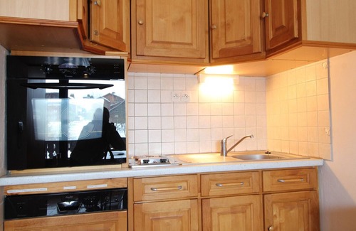 Les Carroz-d'Araches Apartment | South-Facing 3-Room Apt Sleeps 6, Near Village Center and Ski Lifts