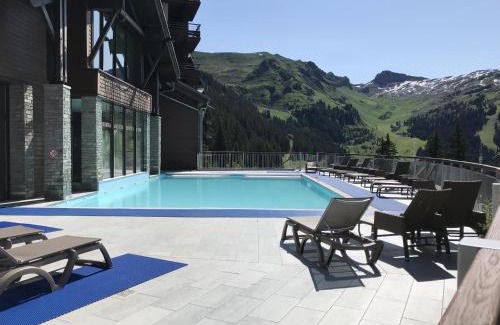 Flaine Apartment | South-facing newly renovated 2-bed apartment Les Terrasses d'Eos