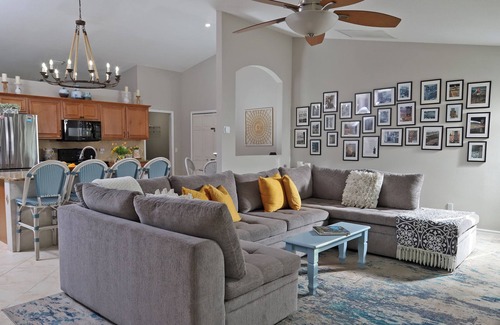 Port Saint Lucie House | South Florida House Port St. Lucie 10 min to TRADITION. Hurricane Impact Windows