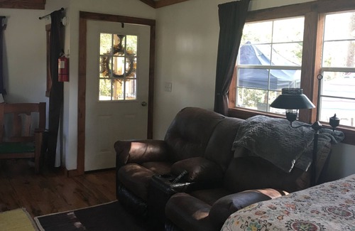 Bristol Cabin | South Holston River Cabin Rentals 940 Bullock Hollow, Bristol TN