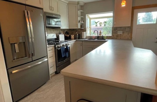 Orchard Homes House | South House - Family Friendly Farm House