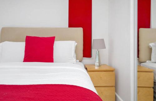Brompton & Hans Town Apartment | South Kensington Studio