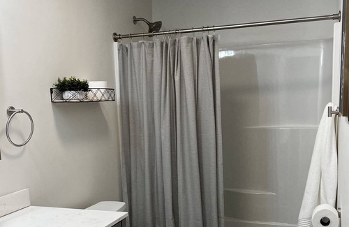 French Lick House | South Liberty Inn- cozy getaway minutes away from Patoka Lake