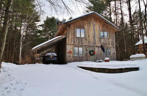 Londonderry House | South Londonderry Home, Walk to Magic Mtn Ski Area
