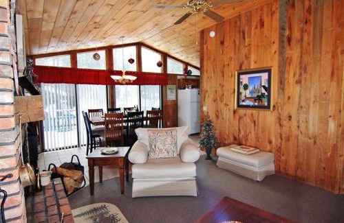 Londonderry House | South Londonderry Home, Walk to Magic Mtn Ski Area