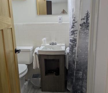 Canaan Hotel | South of the Border Room 2