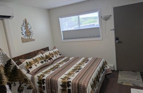 Canaan Hotel | South of the Border Room 2