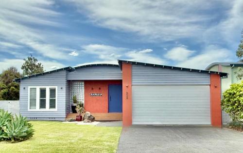 Culburra Beach House | 'South Pacific' - Luxury Oceanfront at Culburra!