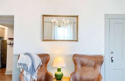 Bayfield Apartment | South Shore Condo @ Bayfield Guest House