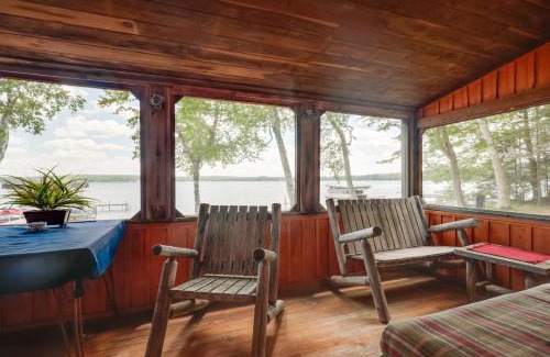 Conover House | South Twin Lake Cabin with Seasonal Dock and Slip!