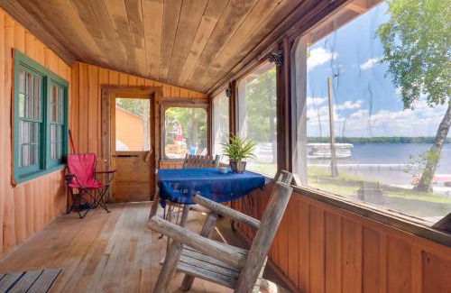 Conover House | South Twin Lake Cabin with Seasonal Dock and Slip!