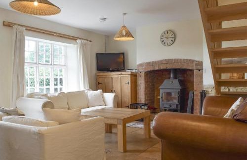 Chipping Norton House | South View Cottage