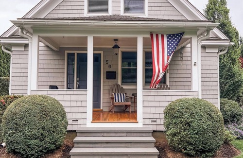 Village of Southampton House | Southampton Village Luxury Retreat