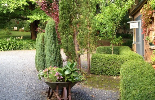 Burradoo Cottage | * SOUTHDOWN STABLE *Bowral-Unique Accommodation
