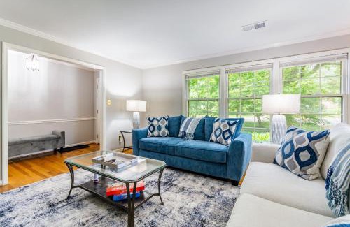 Greensboro House | Southern Charm 2BR Greensboro Nest