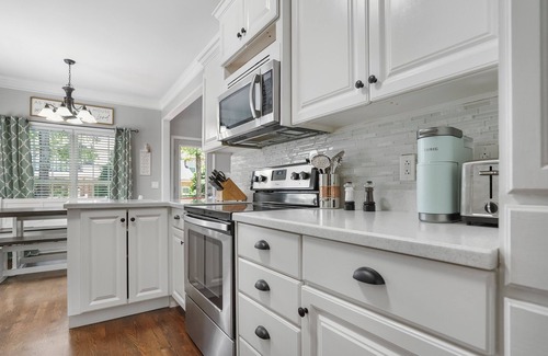 Murfreesboro House | Southern Comfort Getaway Murfreesboro-Sleeps 10