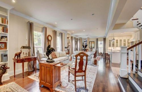 Grandview Heights Villa | Southern Comfort Great Location! Villa