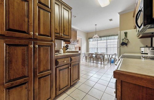 Gulf Hills House | Southern Comfort - fenced-in backyard near downtown Ocean Springs & beaches!