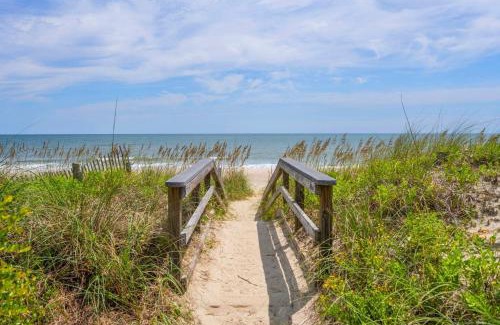 Debordieu Colony House | Southern Dunes home by Peace Vacations