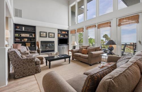 Debordieu Colony House | Southern Dunes home by Peace Vacations