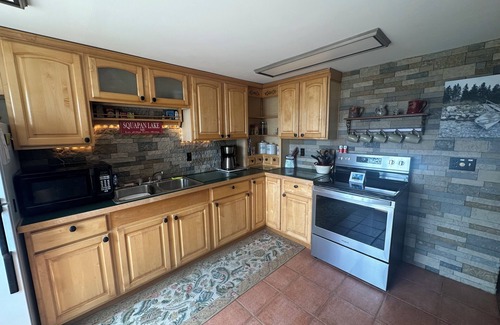 Sheridan Cabin | Southern Exposure Lakefront Retreat - 250 ft of private shorefront. Zone 6