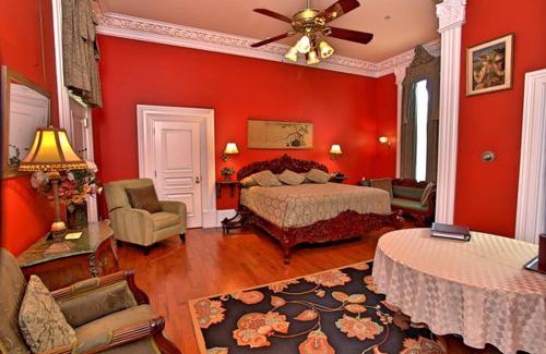 Cape May Bed & Breakfast | Southern Mansion