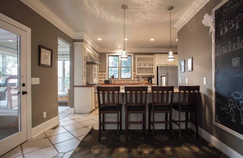 Woodland in Waverly House | Southern Stunners - Large Group Luxury