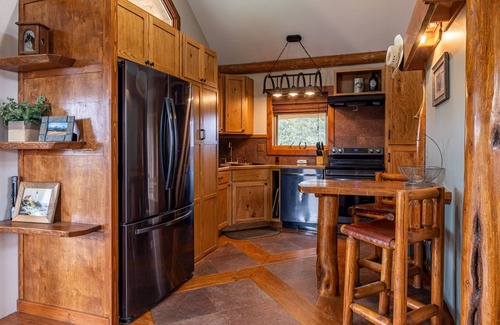 Cody House | Southfork Sky- unobstructed views, pet friendly