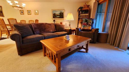 Harbor Springs House | Southridge #20