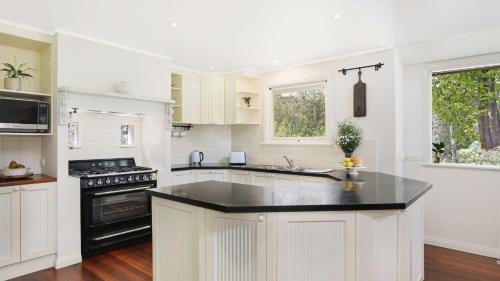 Moss Vale House | Southrose Cottage