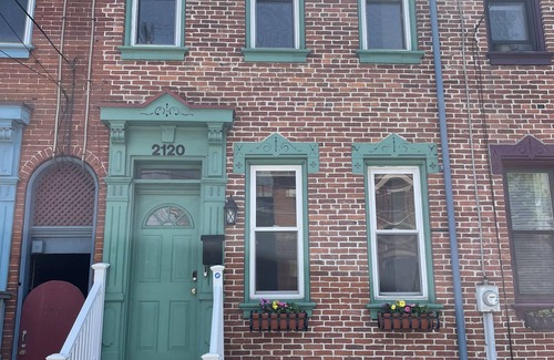South Side Flats House | Southside Steel Away