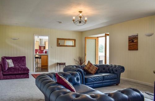 Cupar House | Southview Cottage