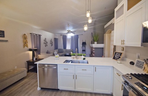 Greenacres House | Southwest 2 Bedroom 1 Bathroom house Pets Ok