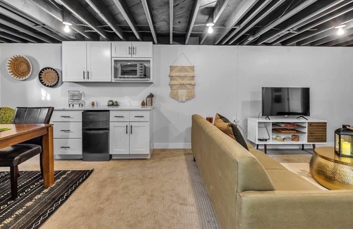 Englewood House | Southwest Denver Sanctuary - 2 King Bed + 1 Bath Basement Level Stay