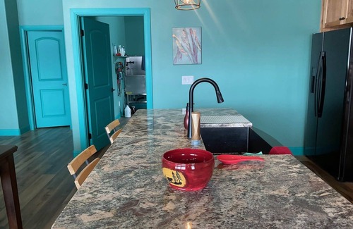 Kanab House | Southwest Villa in Kanab, Utah near Zion, Bryce, the Grand Canyon andmore! Priva