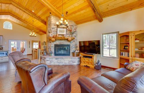 Angel Fire House | Southwestern Angel Fire Abode with Game Room