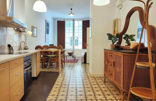 La Ribera Apartment | SP1- Centrally located, unique with balcony!