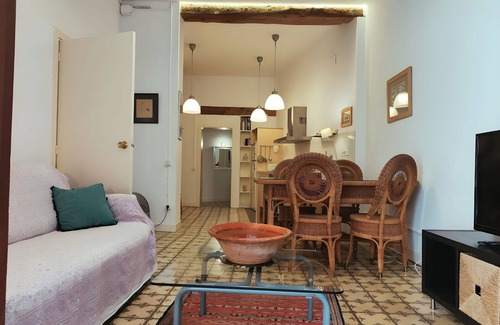 La Ribera Apartment | SP1- Centrally located, unique with balcony!