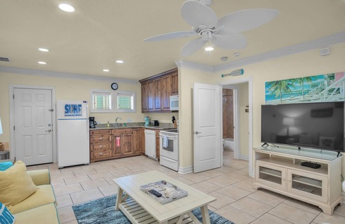 Sand Point House | Sp2063- Coastal Distancing