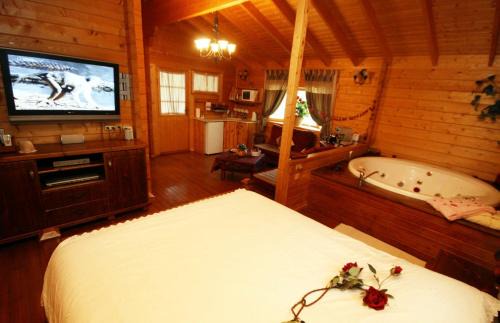 Eliad Ski Chalet | Spa Chalets In Olive Grove