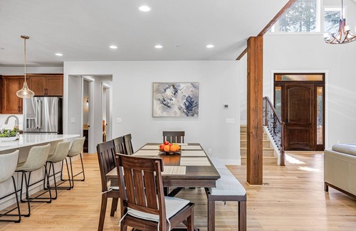 Cle Elum House | Spa Inspired Luxury+Sauna/EV+ Bonus Inside!