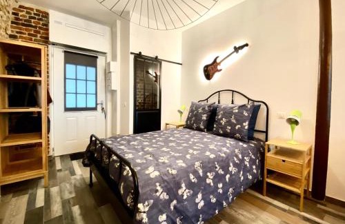 11th Arrondissement Apartment | #SPA Wellness @ Paris 11ème