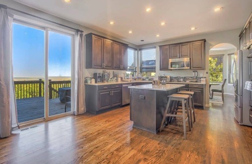 Southwest Colorado Springs House | Space Command, A+ Views BBQ Games Prime Location!