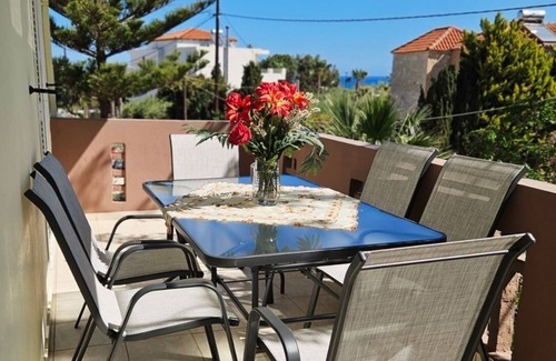 Adelianos Kampos Apartment | Spacefull and new apartment 300m from sandy beach!